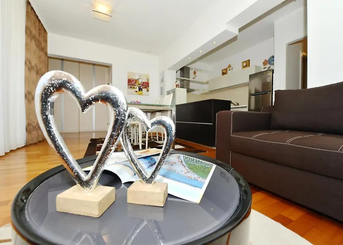 公寓 Ivon 扎达尔