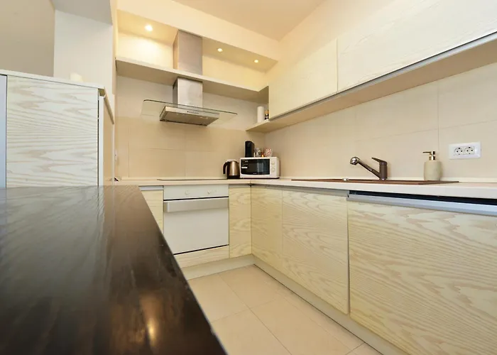 Ivon Apartamento Zadar